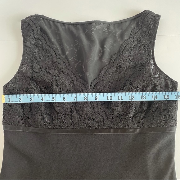 Black, fit and flare dress - Picture 7 of 8